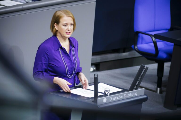 Germany passes ‘historic’ law against domestic violence